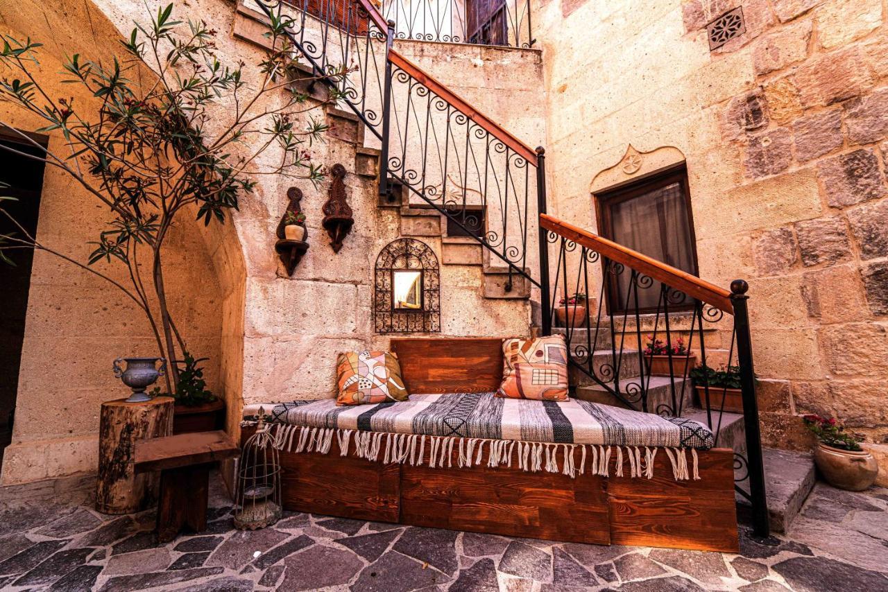 Hotel Alice In Cappadocia Uchisar Exterior foto