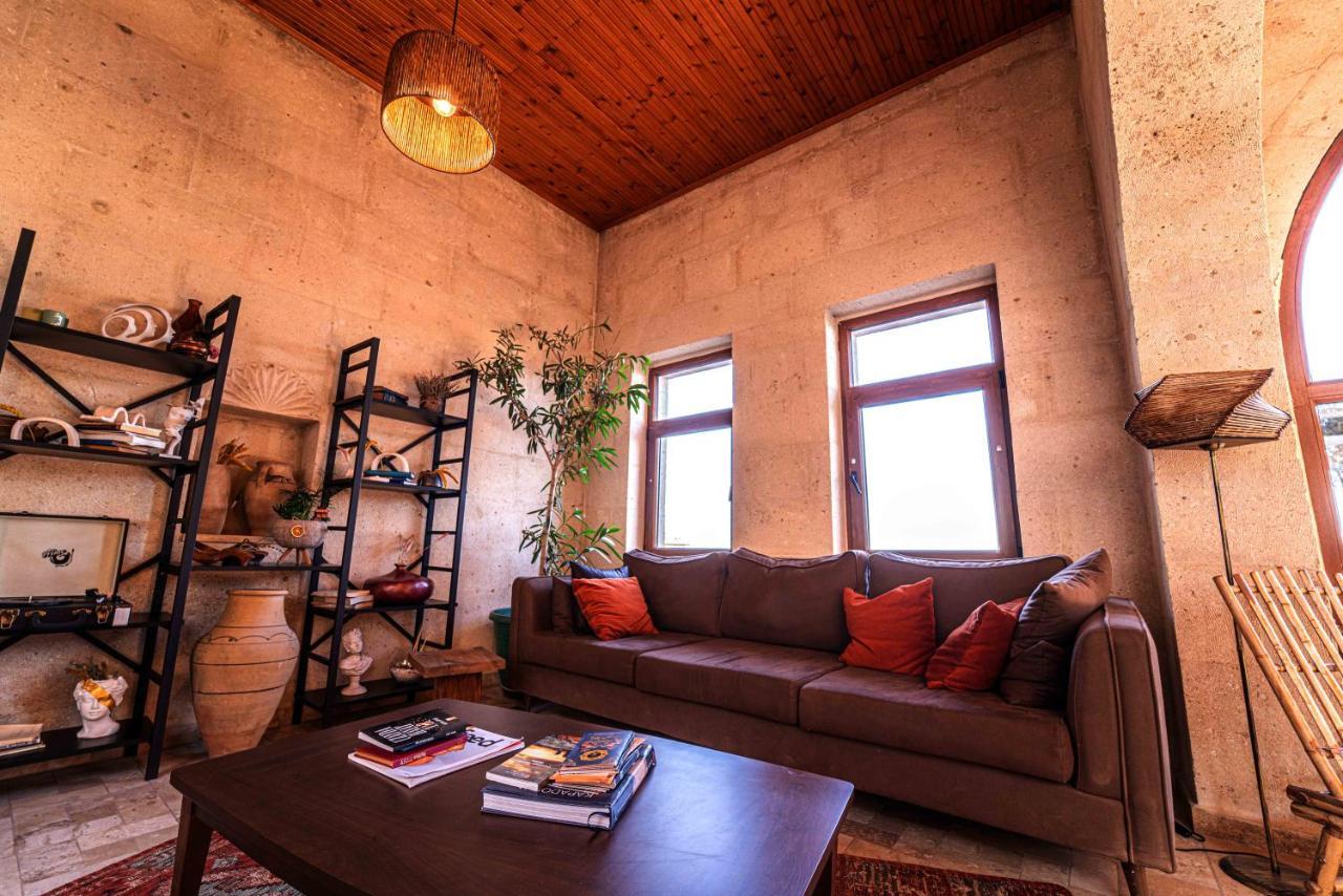 Hotel Alice In Cappadocia Uchisar Exterior foto