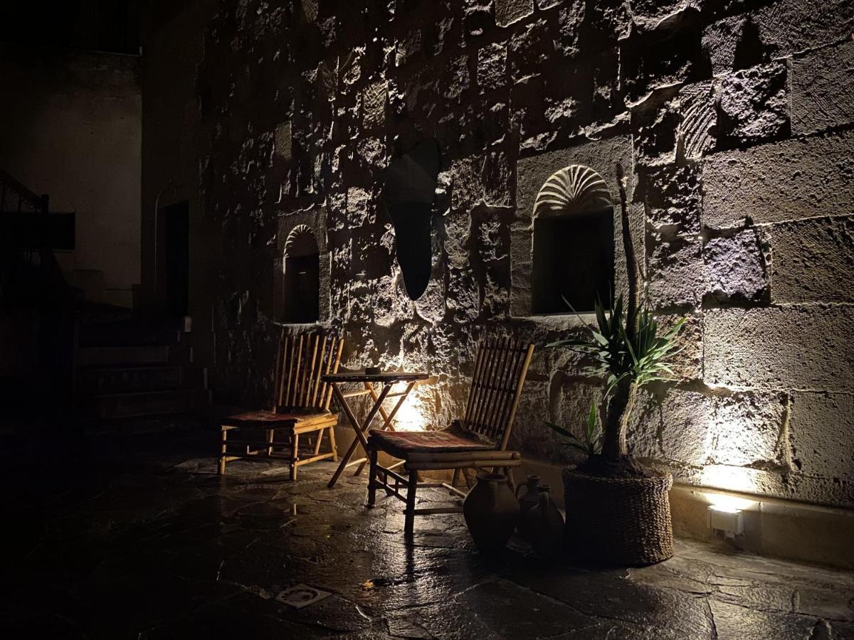 Hotel Alice In Cappadocia Uchisar Exterior foto